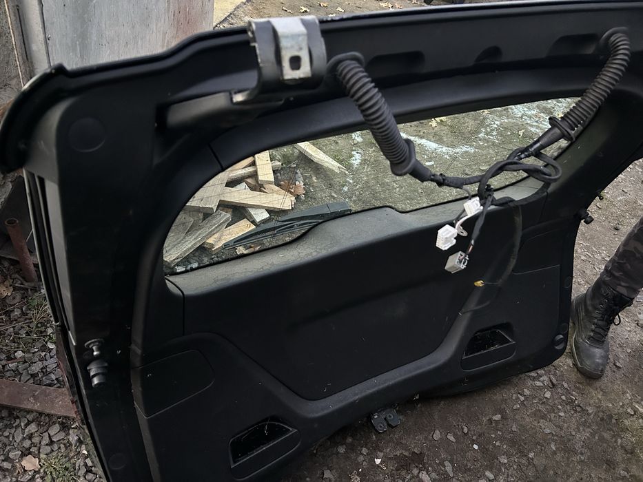 Renault Megane 4 (Рено Меган ) двері