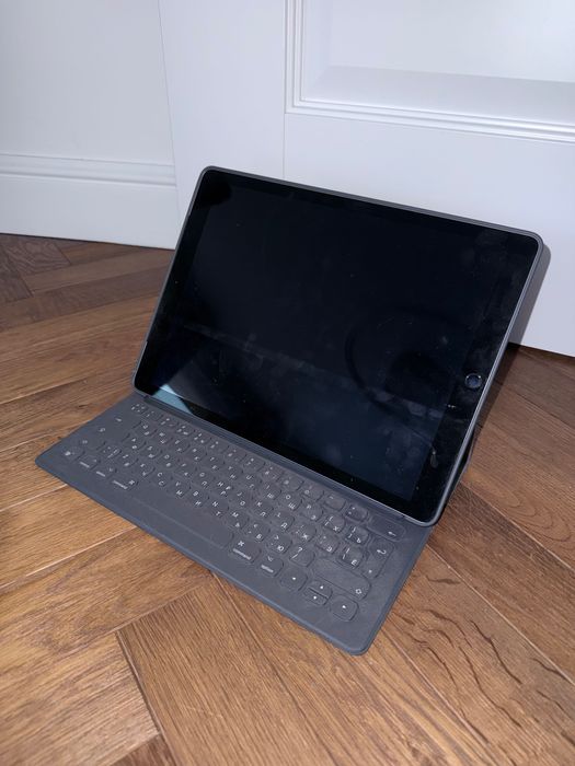 Apple iPad Pro 12,9″ (4. generacji) 128 GB — IDEALNY STAN