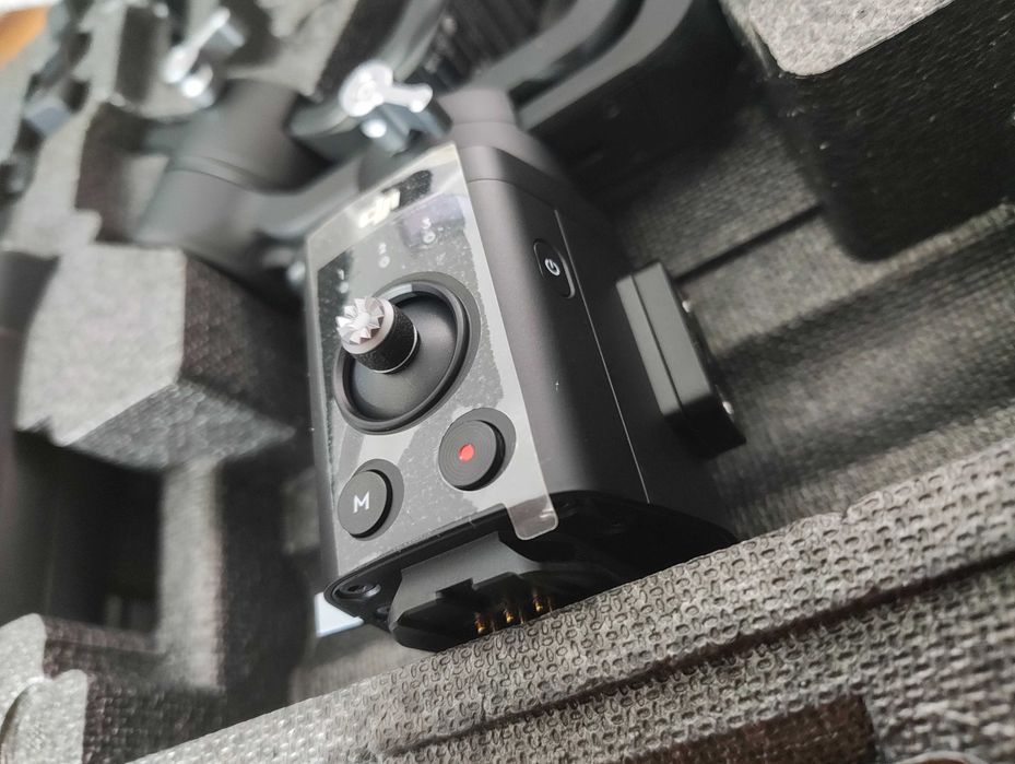 Gimbal DJI ronin SC como novo (kit completo)