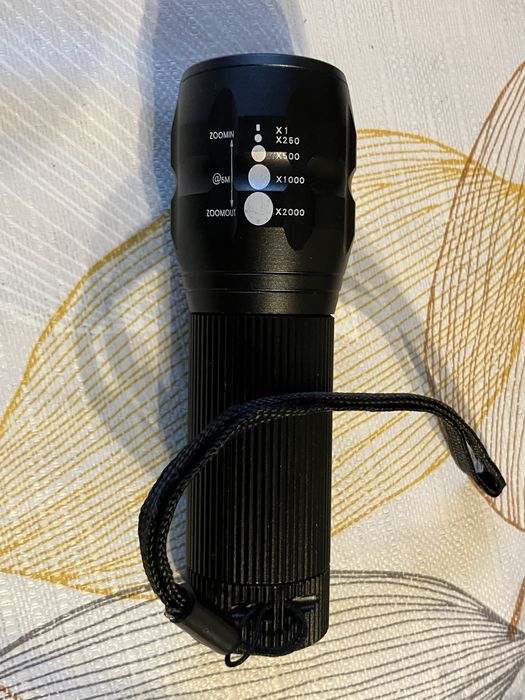 Uchwyt do roweru, latarka, NOWY