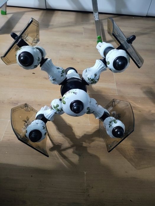 Stary porcelanowy zyrandol