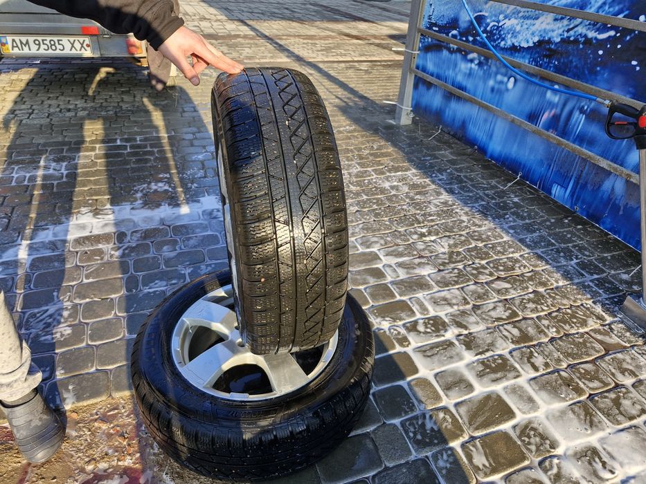 Зимова резина с дисками 225/60 r17