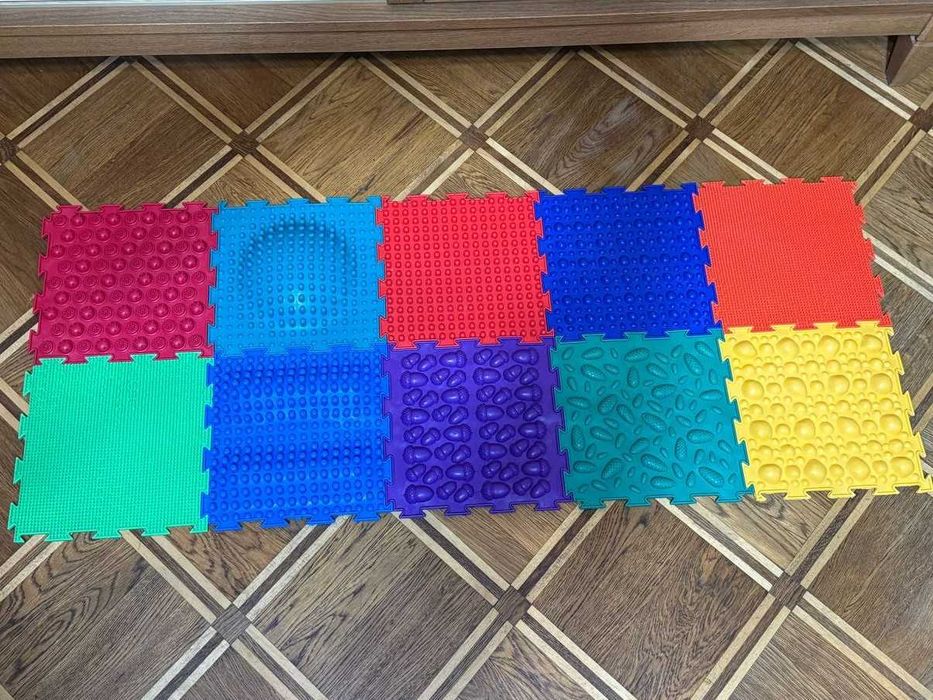 Ортопедичний масажний килимок масажер 10 пазлів  Коврик ортопедический