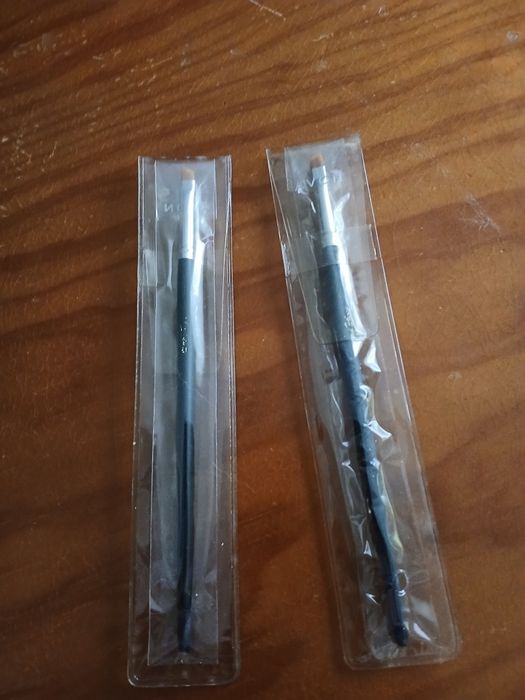 Pincel para maquilhagem Avon