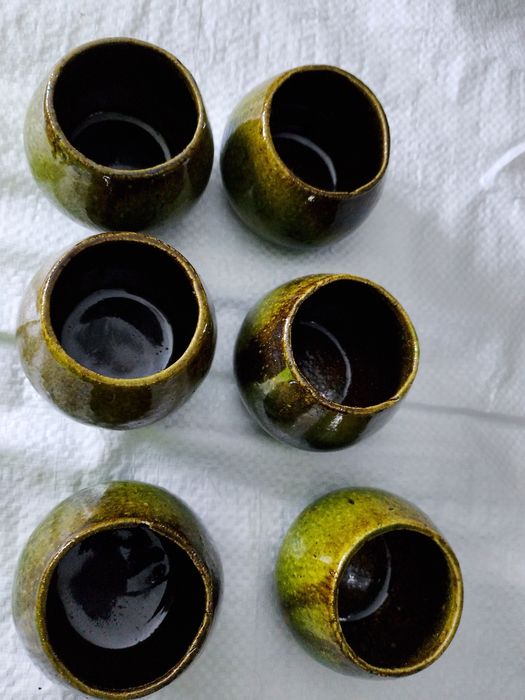 Naczynia dekoracyjne kamionkowe