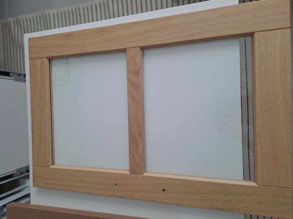 Porta Forsbacka ikea vidro 40x60 nova. Carvalho