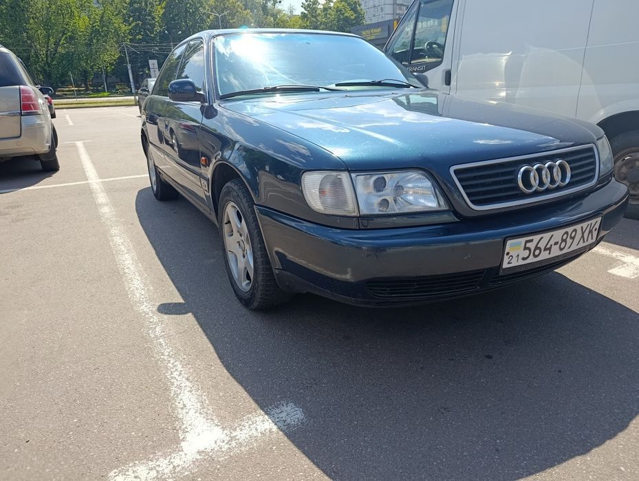 Продам  Ауді  А 6 C 4