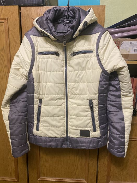 Куртка, пальто вітровка   размер 44-46