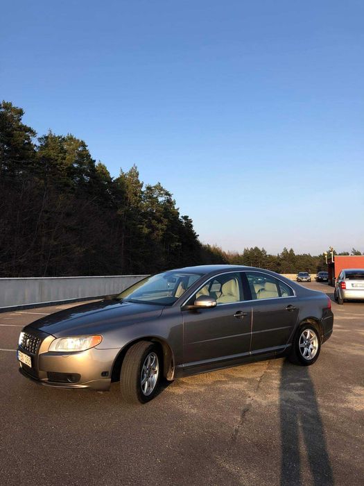 Volvo S80