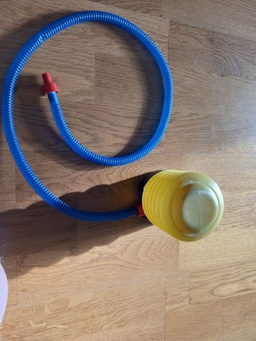 Piłka gimnastyczna Tresko 55cm Czarna