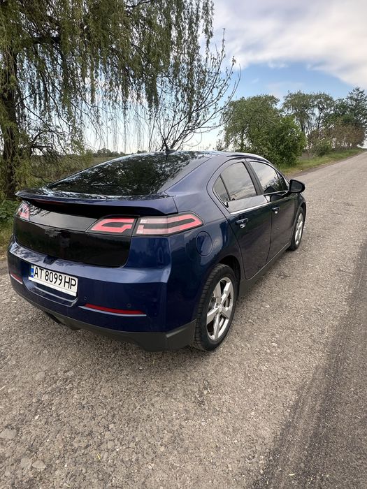 Chevrolet volt 2012