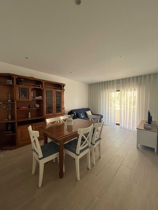 T2 (1ª linha) c/vista mar, a 50 metros da praia