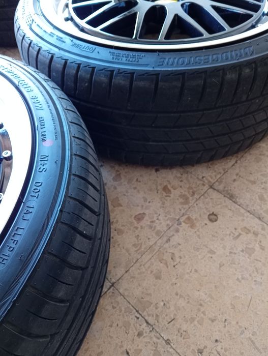 Jantes 18" 5x114.3 (Estilo BBS) c/ Pneus 215/40R18 Quase Novos
