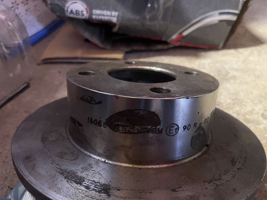 Audi 100 c3 гальмівні диски НОВІ