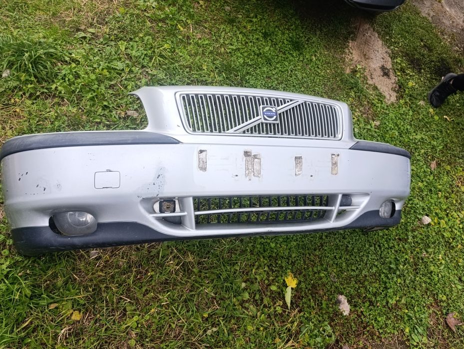 Бампер передній Volvo S80 вольво