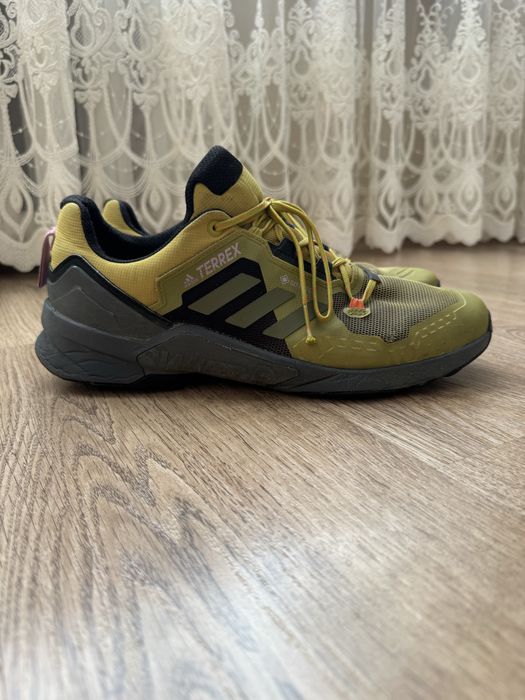 Кросівки чоловічі Adidas Terrex