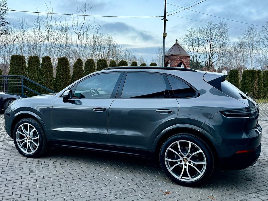 Porsche Cayenne 3.0 v6