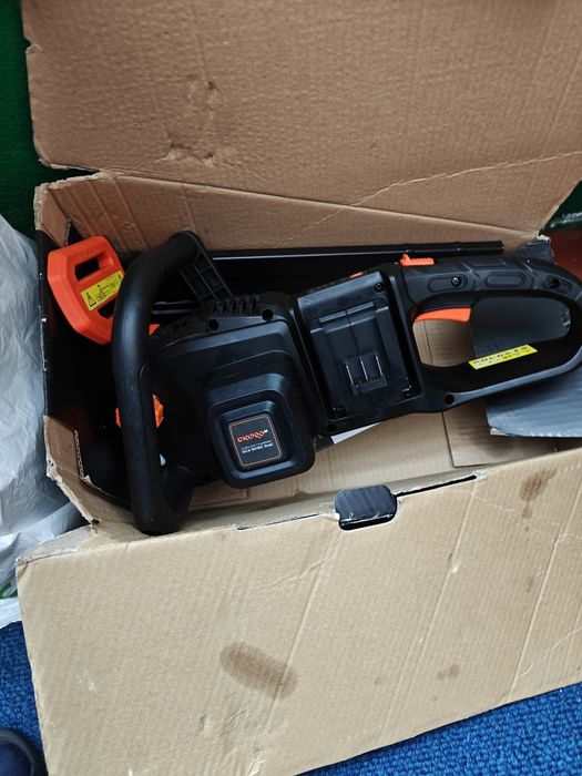 Акумуляторна пила Dnipro m Дніпро м DCS -201BC Dual