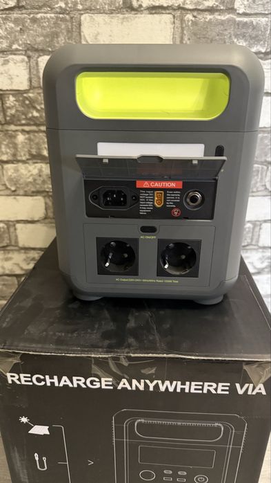 Зарядна Станція Fossibot f1200