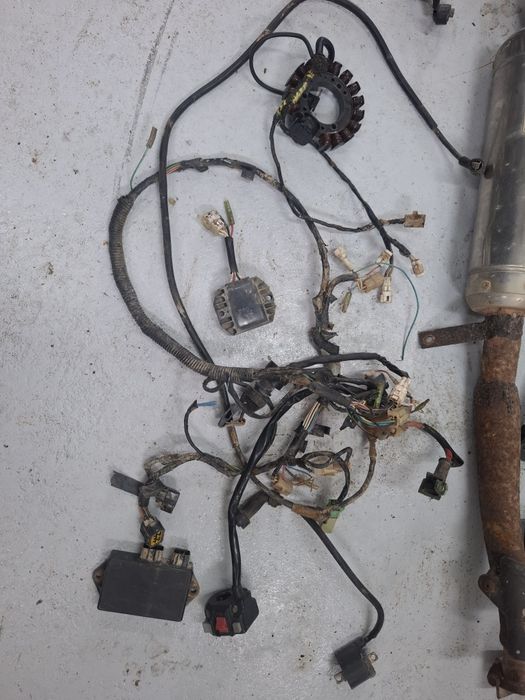 Peças yamaha  yzf 426