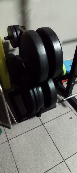 Vendo pesos de musculação