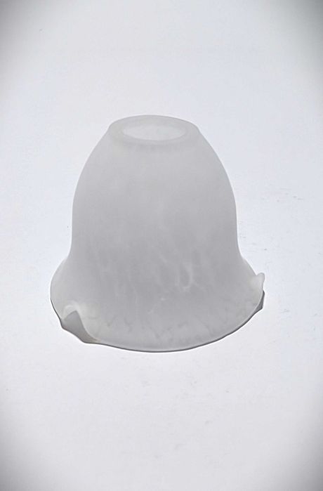 Tulipas Brancas em vidro soprado (80 Unidades)