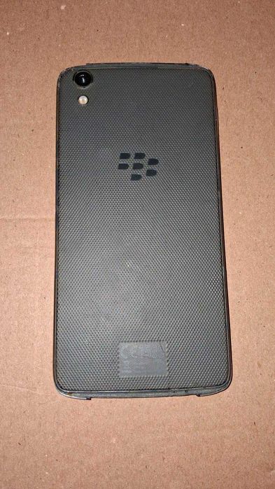 Смартфон BlackBerry DTEK50
