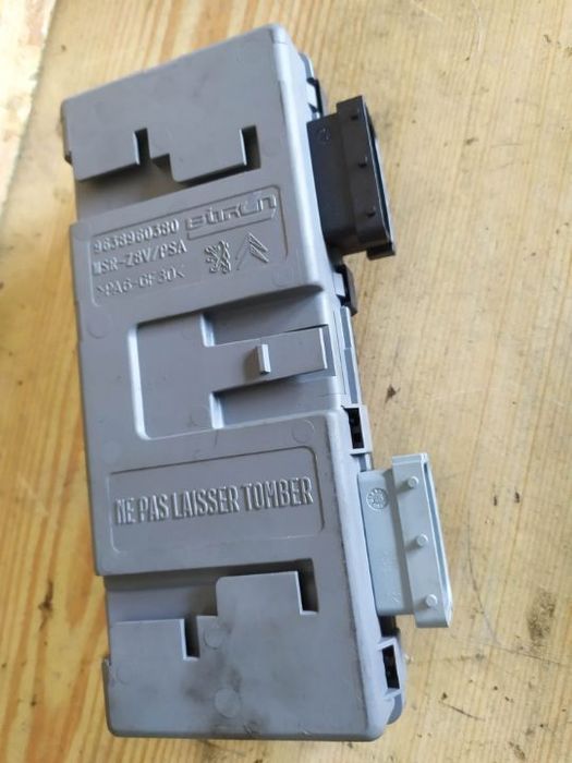 MODULO BANCO PEUGEOT 607 9638960380