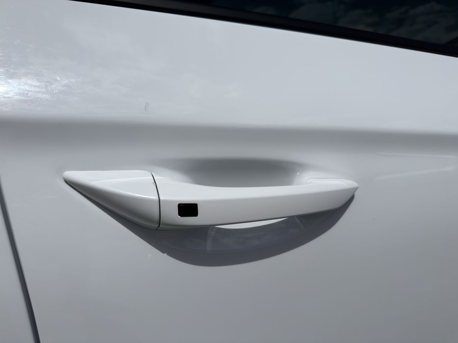 В продаже официальный Hyundai Ioniq Electric 2019