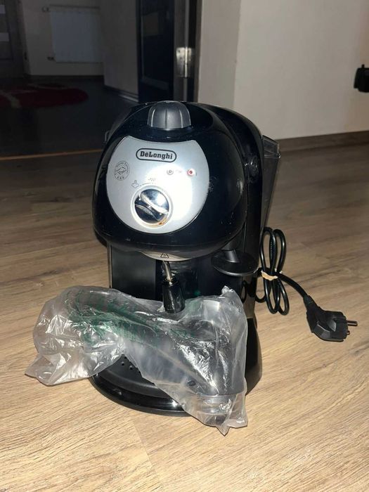 Кавоварки delonghi