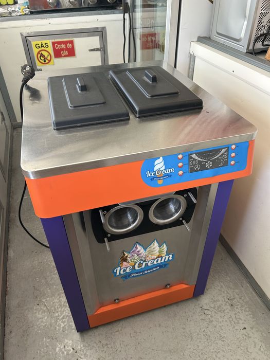 Maquina de gelado