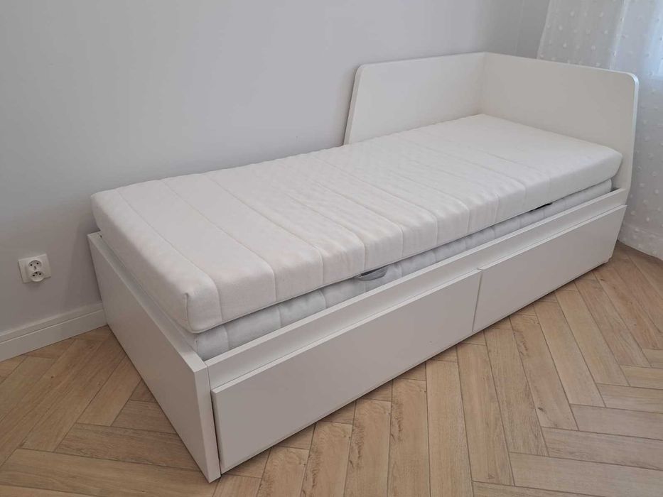 Łóżko/leżanka z 2 szufladami FLEKKE (IKEA)