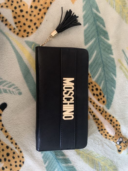 Czarny portfel Moschino