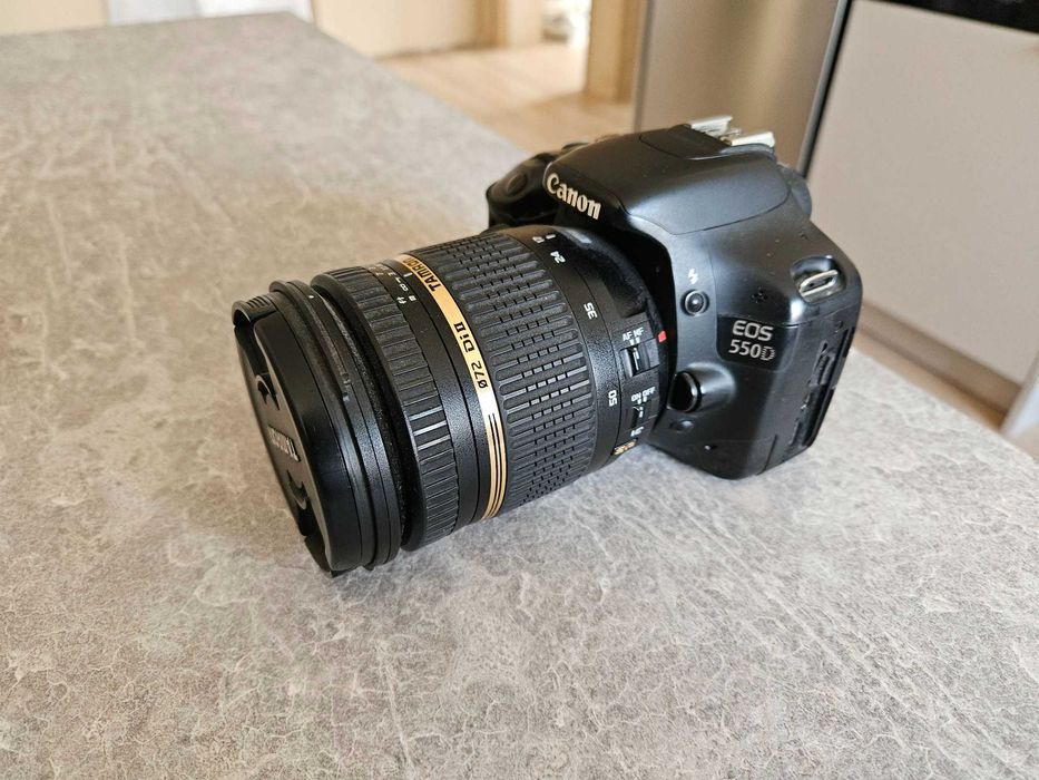 Canon EOS 550D + Tamron 17-50 mm f/2.8