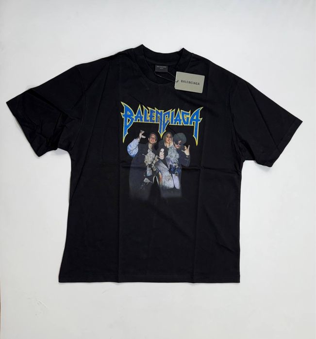 футболка Balenciaga Cool Kicks T-shirt