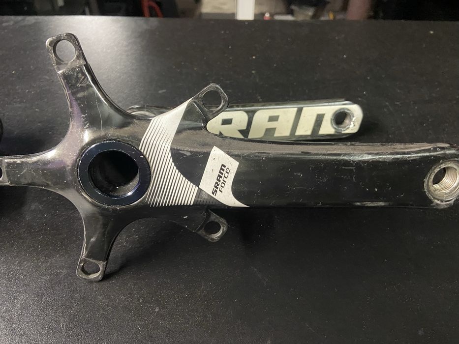 Pedaleiro sram force carbono 172,5