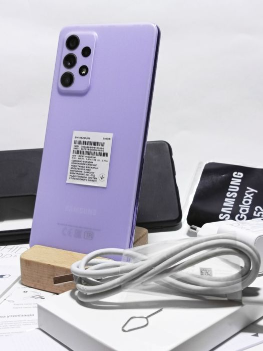 Samsung a52 8/256 Відмінний стан!