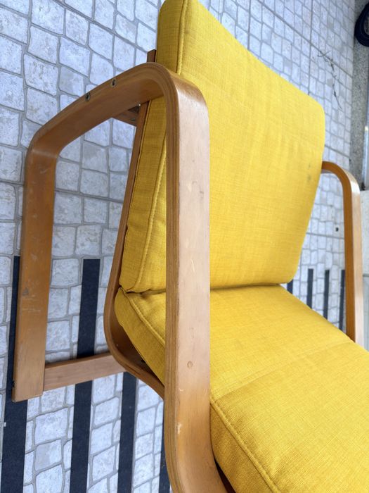 Poltrona IKEA, chapa de bétula/Kelinge amarelo