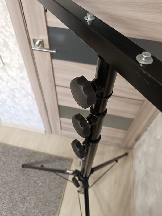 Стійка для освітлення,стойка для светового оборудования,штатив,светому