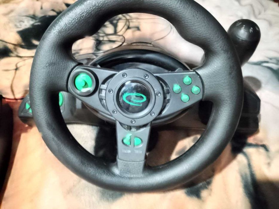 Продам ігровий руль
