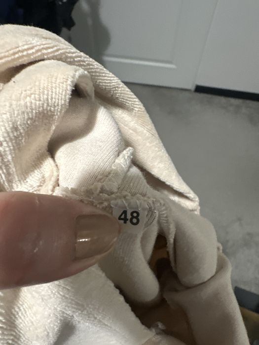 Bluza welurowa damska z kapturem