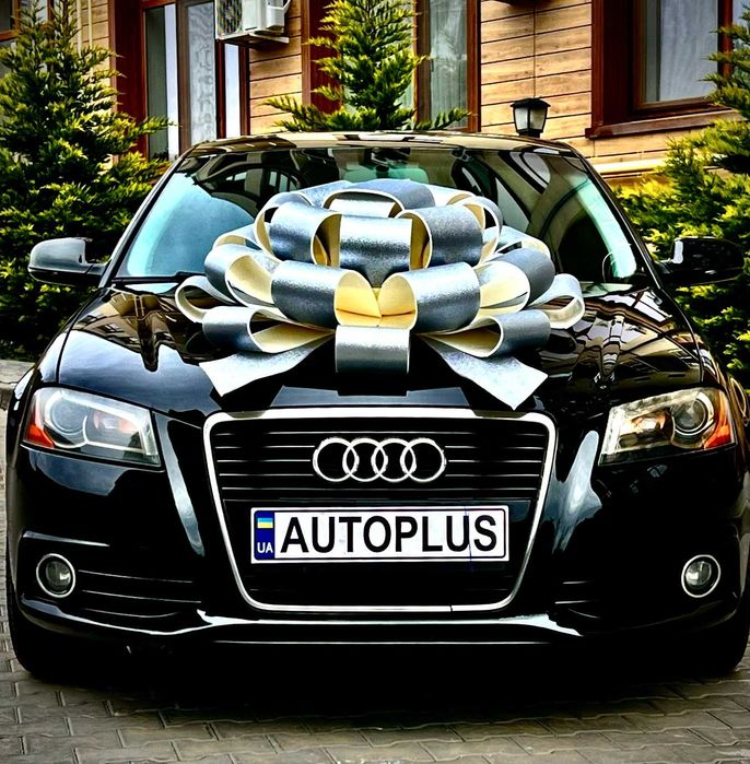 Эффектный бант на машину для любого праздника