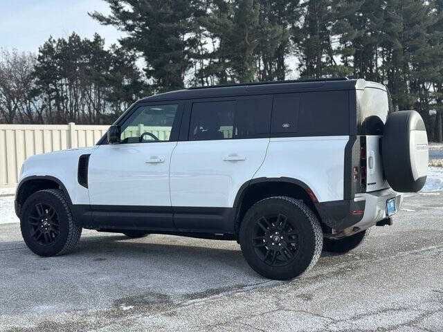 2022 Land Rover Defender 110 S