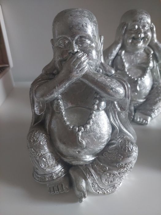 Conjunto de três budas