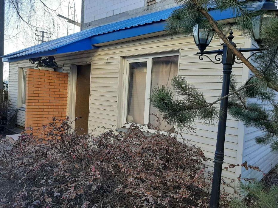 Готельно-ресторанний комплекс, Велика Окружна, фасад