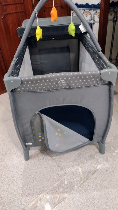 Parque de viagem para bebés