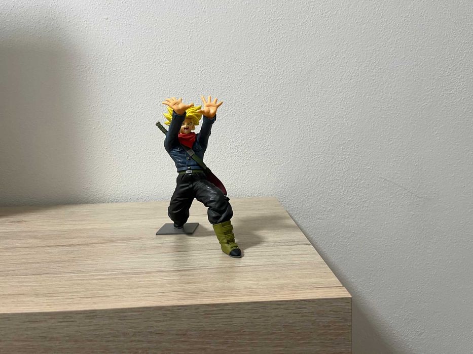 Figuras Coleção (Dragon Ball e outros)