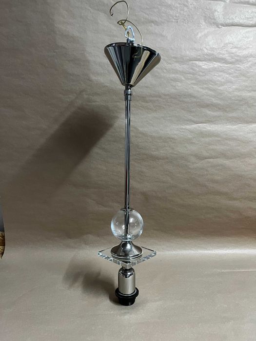Selling a ceiling lamp
