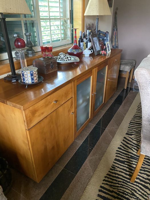 Movel aparador louceiro