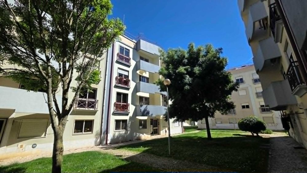 Apartamento T2 em Abóboda- São Domingos de Rana
